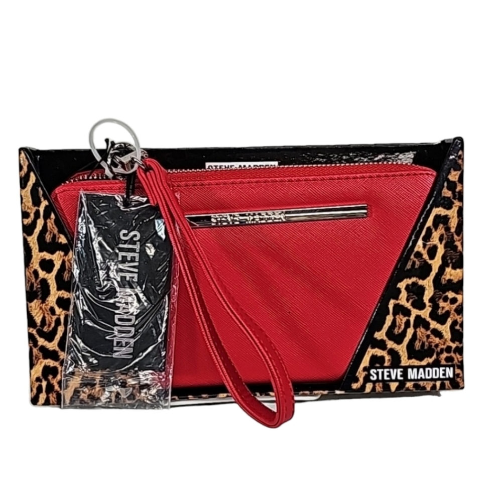 STEVE MADDEN NEW BOXED ZIP WALLET